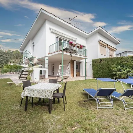 Montefelice Garden 4 Апартаменты Бардолино